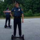 Полицейский на гироскутере